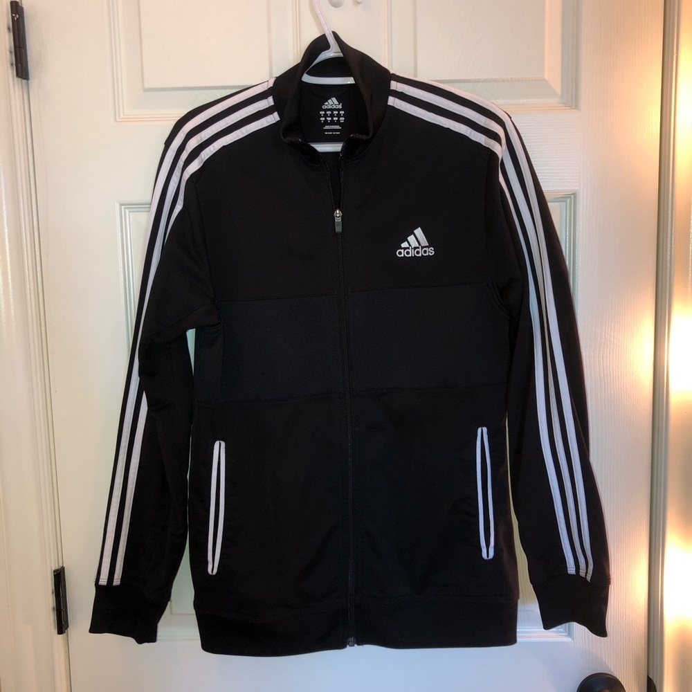 ADIDAS ZIP UP SWEATSHIRT